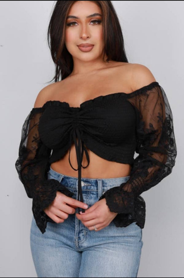 THE SAVANAH LACE TOP